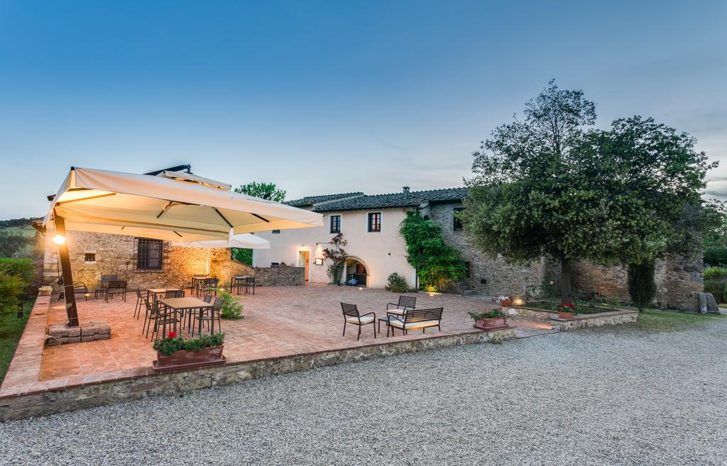 פוג'יבונסי Relais Antico Borgo San Lorenzo מראה חיצוני תמונה