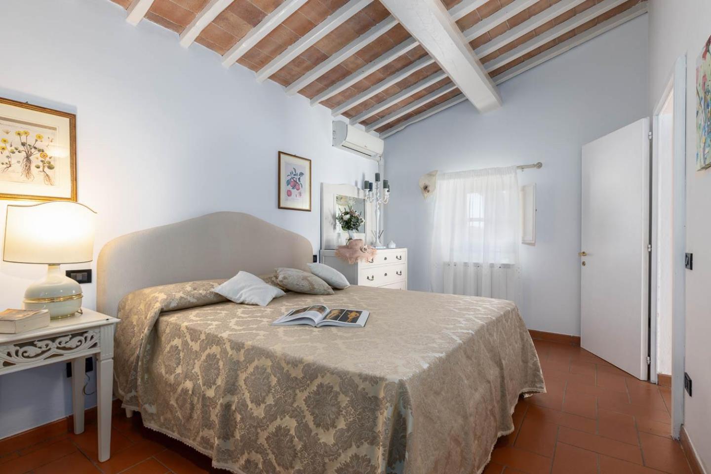 פוג'יבונסי Relais Antico Borgo San Lorenzo מראה חיצוני תמונה