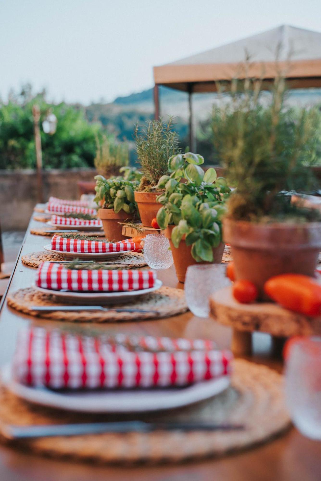 פוג'יבונסי Relais Antico Borgo San Lorenzo מראה חיצוני תמונה