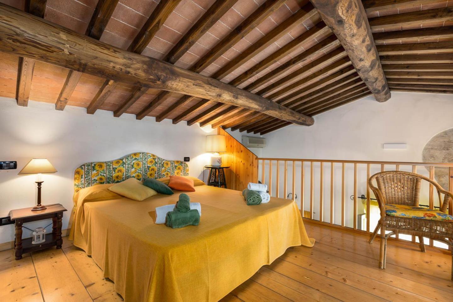 פוג'יבונסי Relais Antico Borgo San Lorenzo מראה חיצוני תמונה